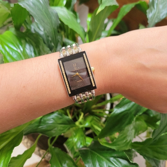 Claude Valentini Debonair Classic Quartz Watch - Picture 5 of 10